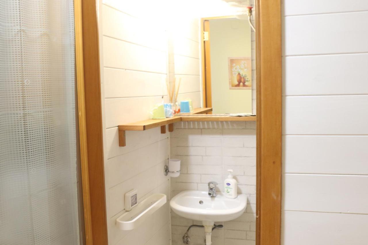 Holiday House Nel Cuore Di Барі Екстер'єр фото