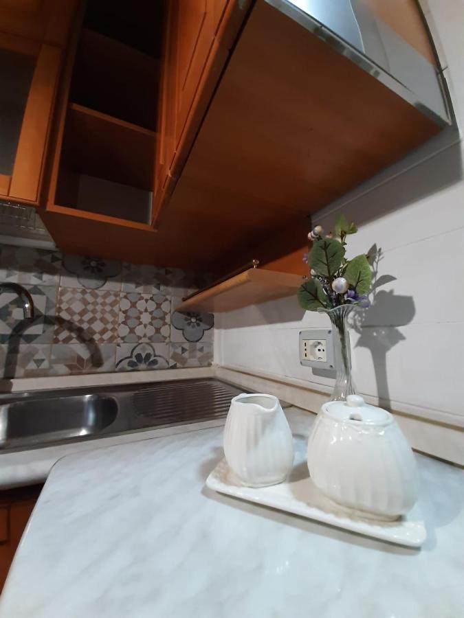 Holiday House Nel Cuore Di Барі Екстер'єр фото